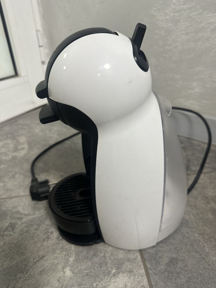 Капсулна кафемашина Krups Nescafe Dolce Gusto KP1000