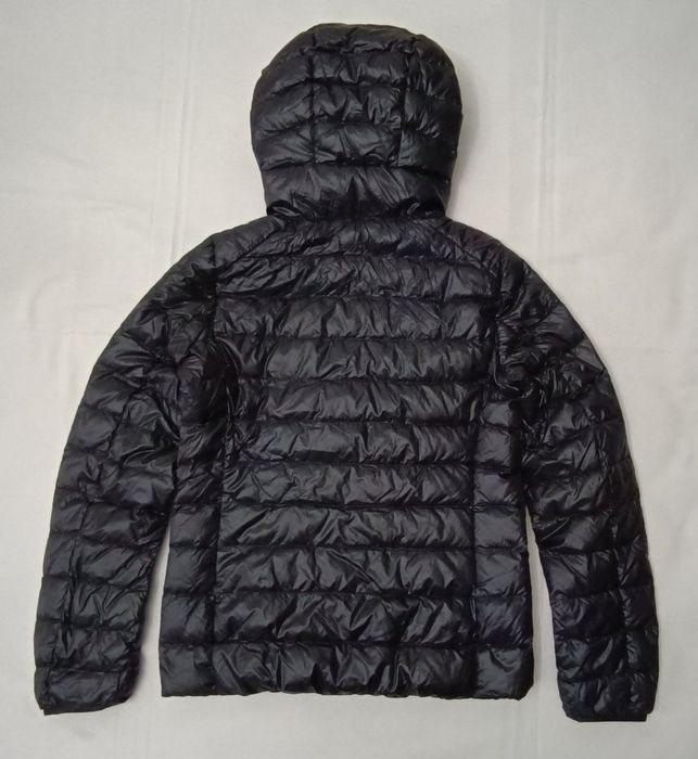Uniqlo Down Puffer Jacket оригинално пухено яке S черна пухенка