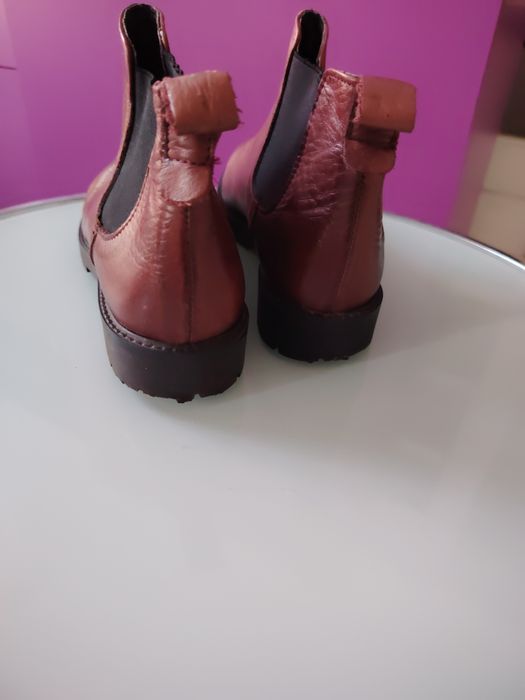 Ghete piele 38 impecabile