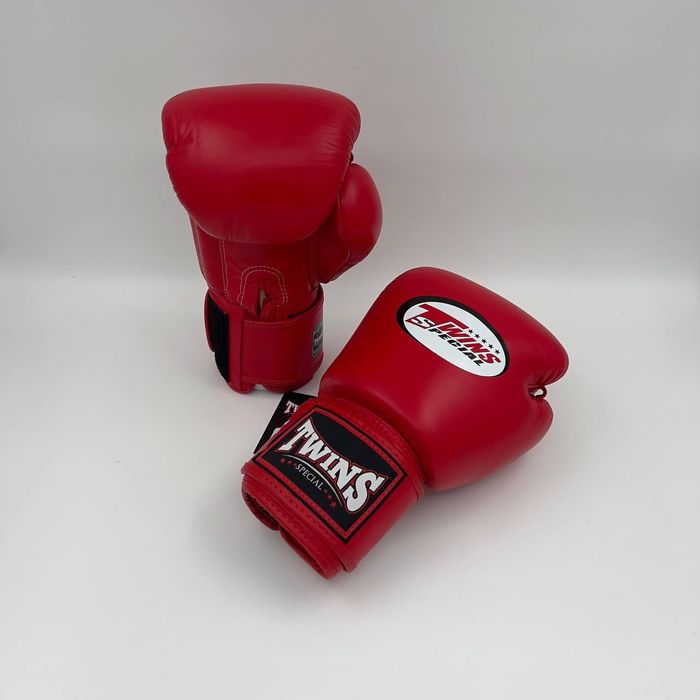 бокс перчатка оригинал Twins tailand