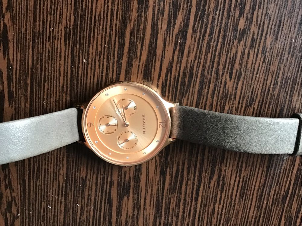 Ceas de dama Skagen original cu curea din piele