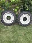 Geanta tractor Fiat DTC cu cauciucuri noi