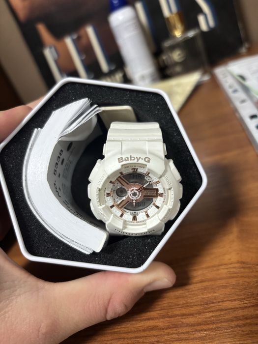 Часовник baby g