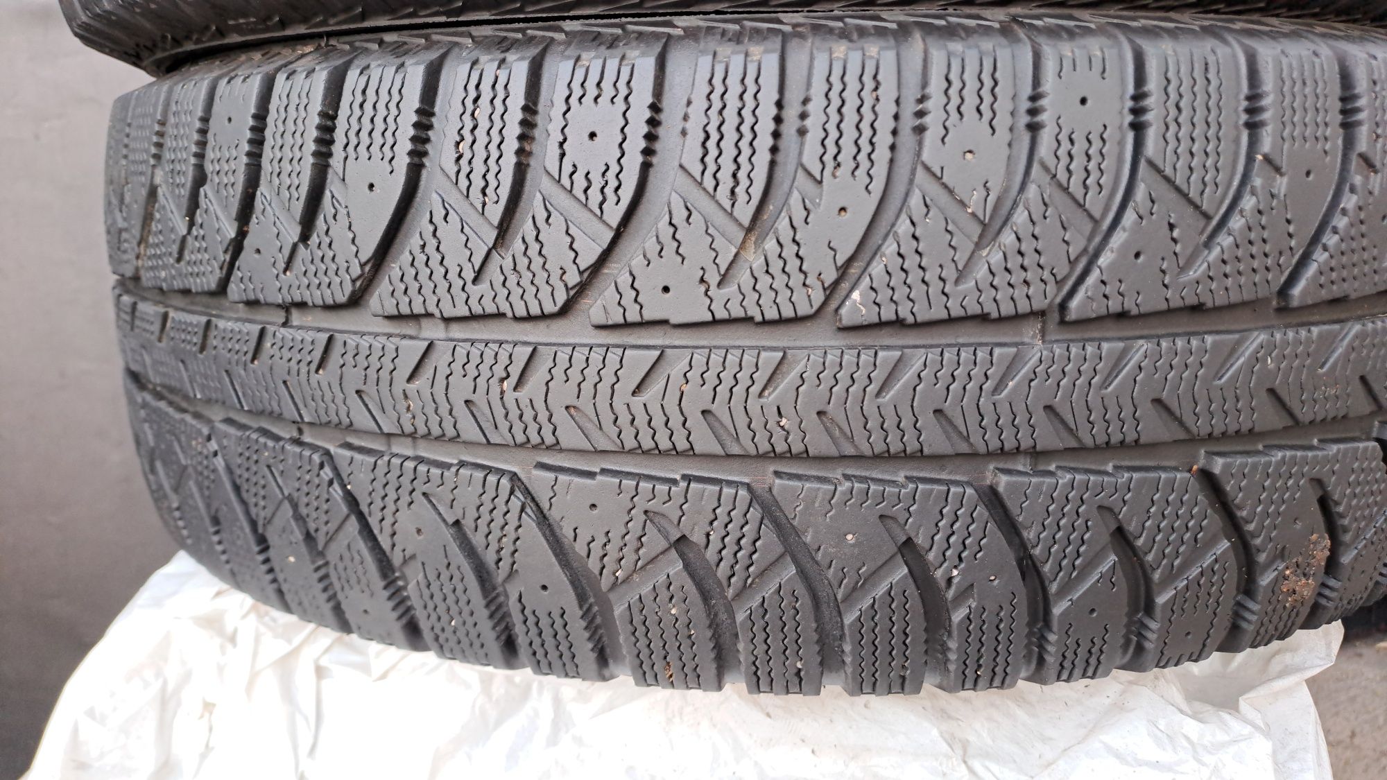 4бр. Джип 215/65/16 Lassa Iceways 2