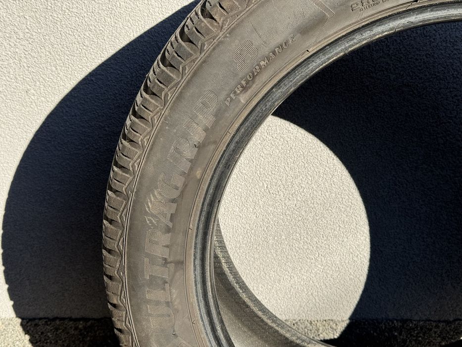 2 buc. anvelope iarna GoodYear UltraGrip 8 285/45/20 Audi Q7