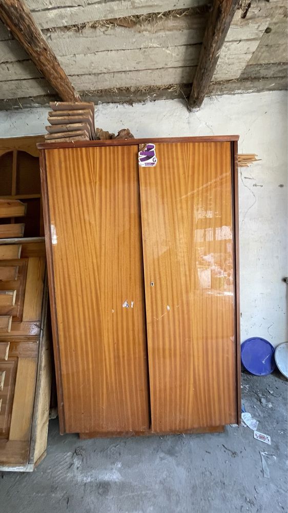 Продам шкаф