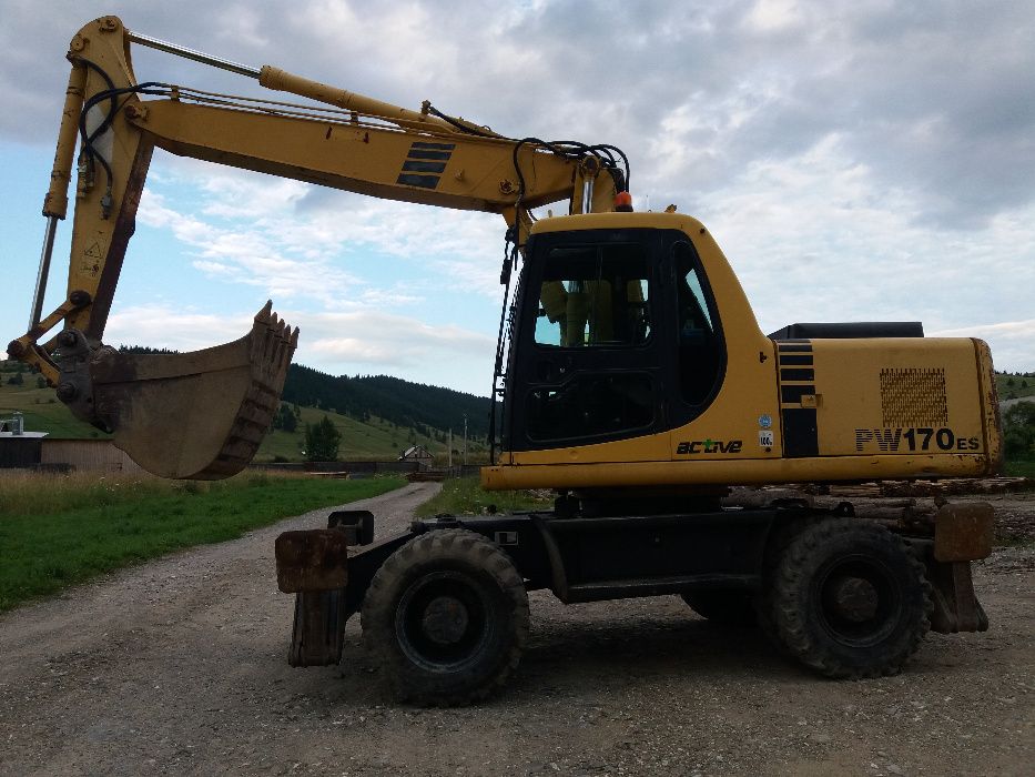 Excavator Komatsu PW170ES