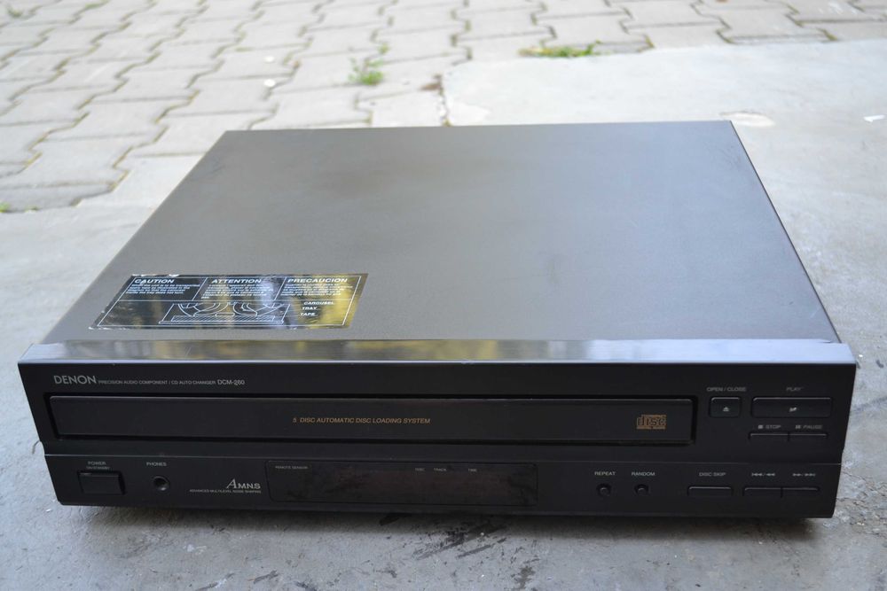 Cd player Denon DCM 260