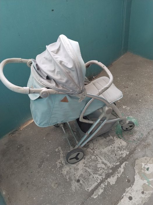 Каляска сатылады жаксы жагдаида сынбаган