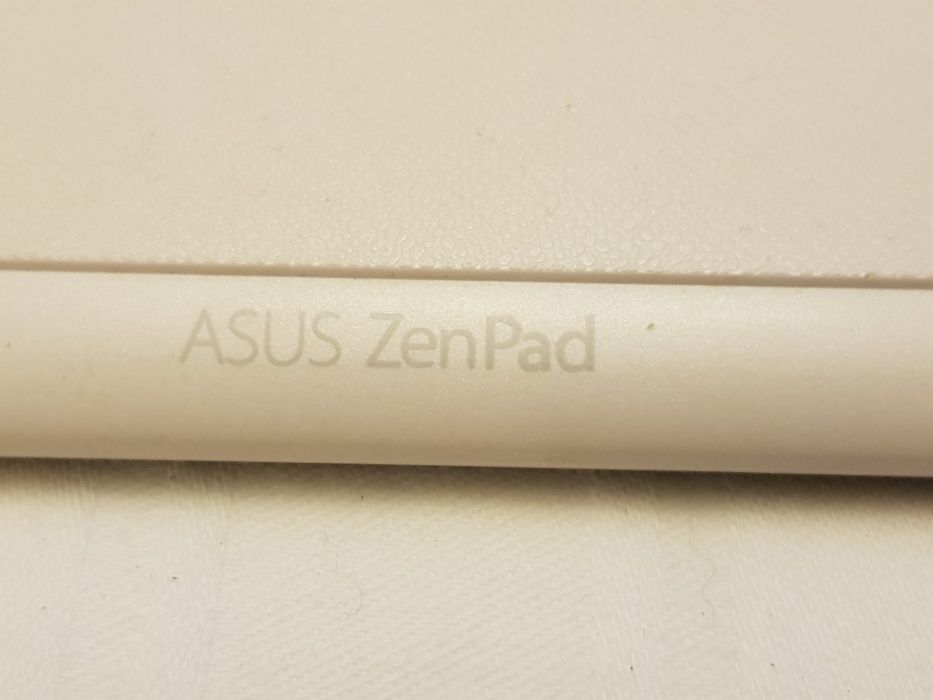 Tableta Asus ZenPad C 7.0 P01Y cu Touch spart