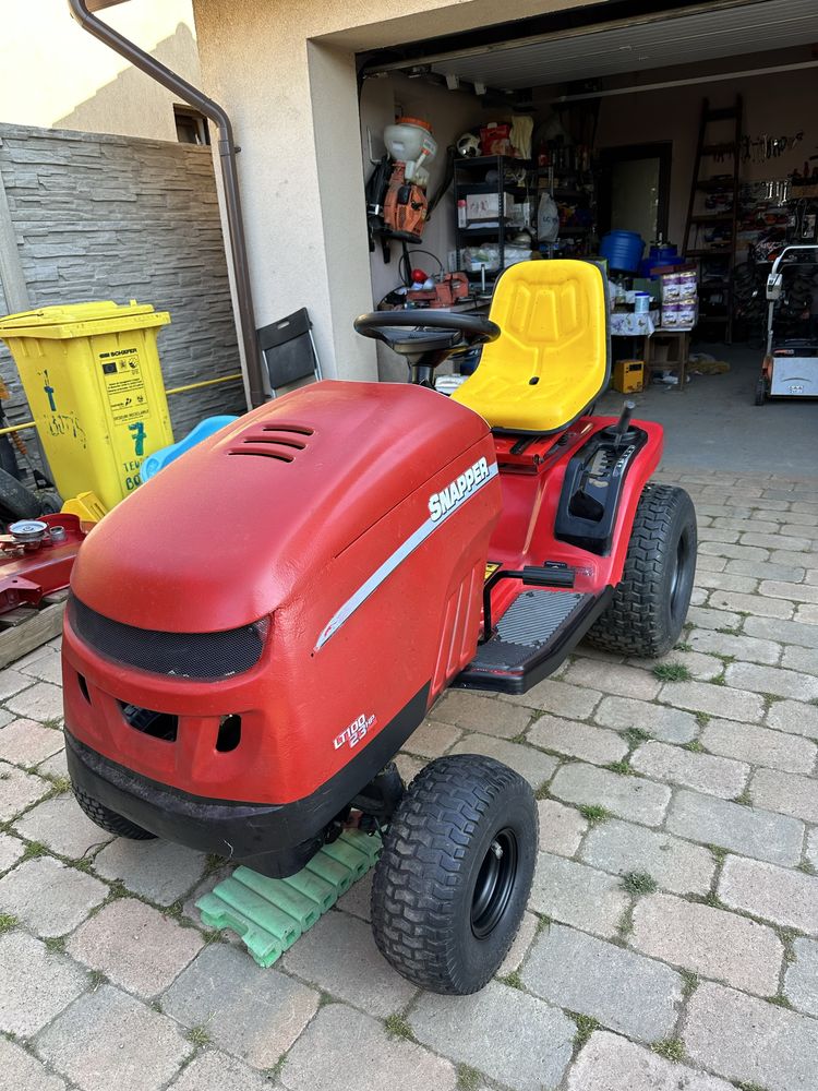 Vand Tractoras tuns Snapper 23CP