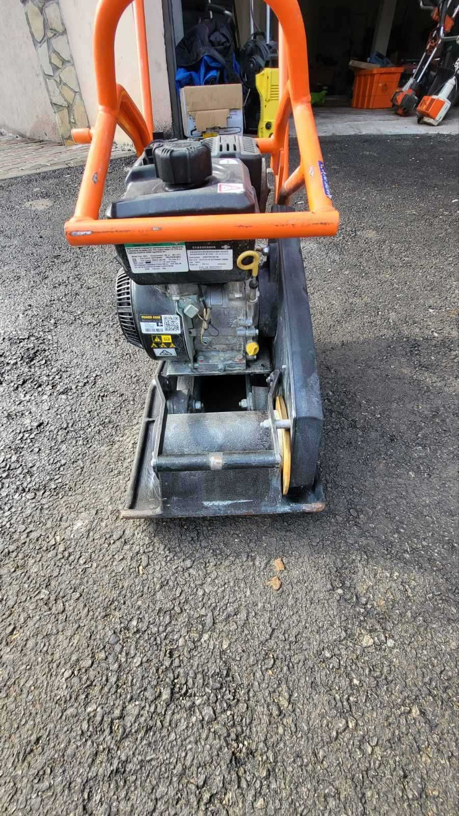 Виброплоча Ammann APF 15/40 с двигател Vanguard 169cc