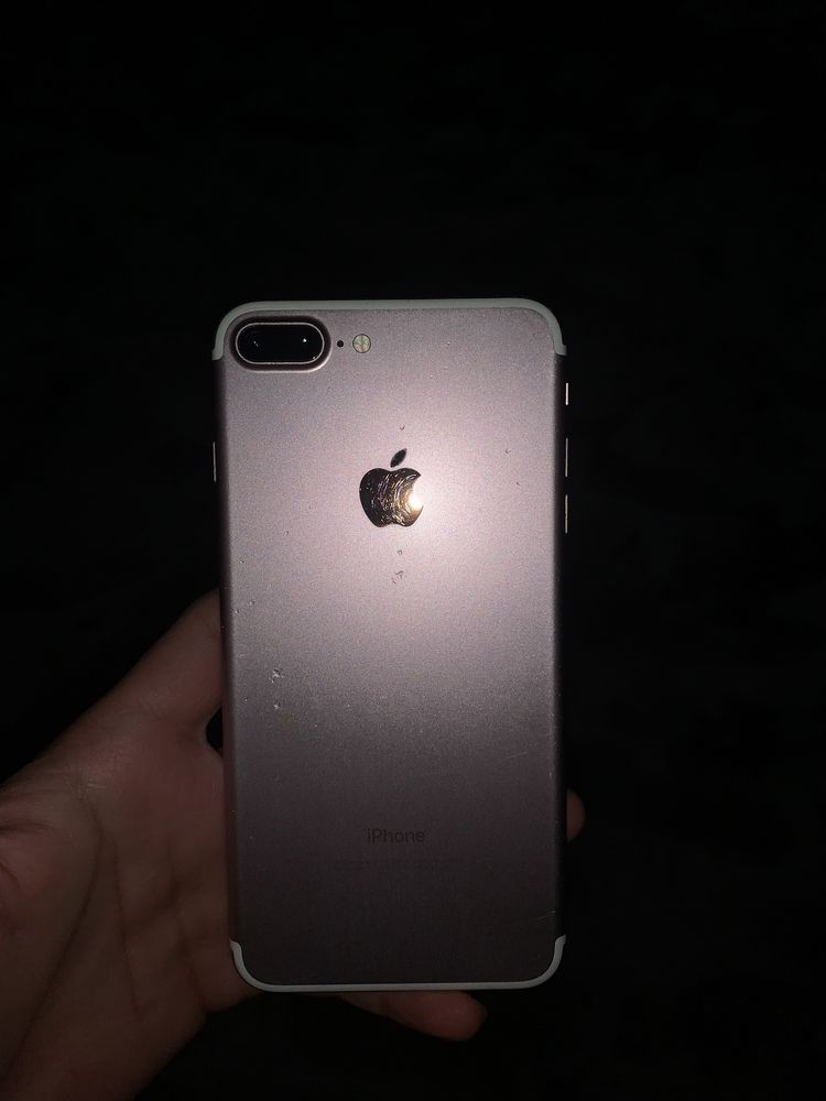 Iphone 7 plus 256 GB rose gold aybi yoq