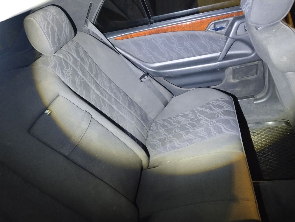 Продам авто w 210. E class classic