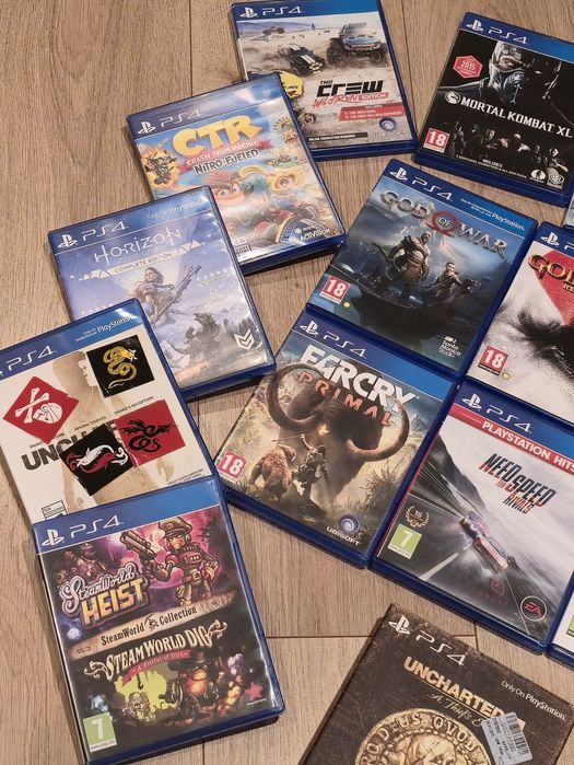 Set Playstation 4 Slim + Controller + 19 Jocuri | Cadou perfect