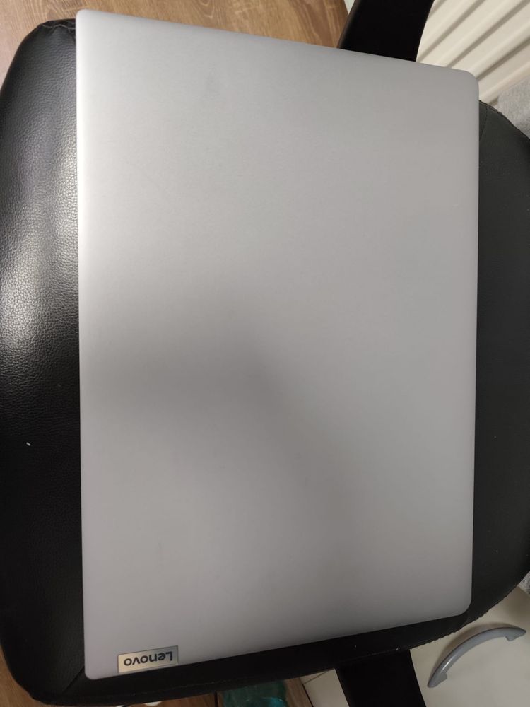 Laptop IdeaPad 3 12g ram,Ryzen 7