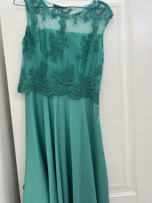 Платья по низким ценам