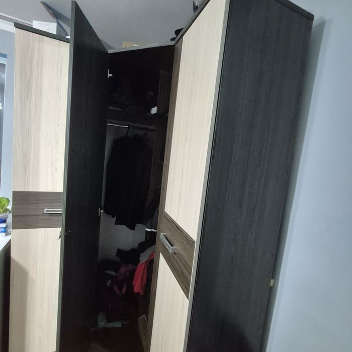Продам шкаф 1,35на1,45