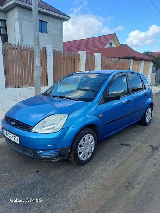 Vand urgent ford focus 1.4 16V preț 500€ negociabil