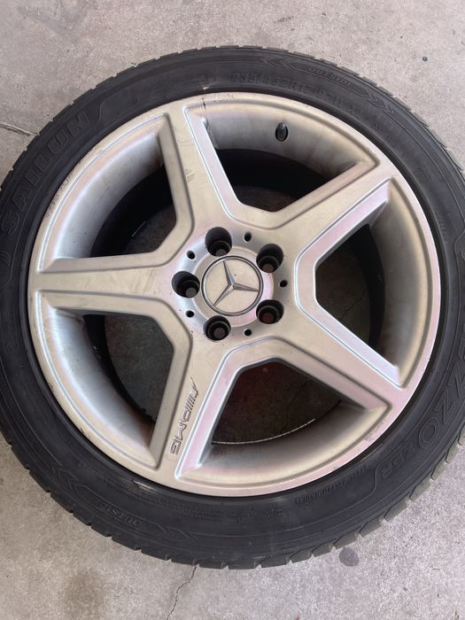 235/45/17 Гуми с джанти