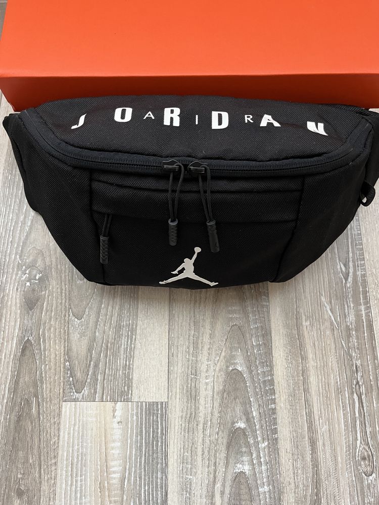 Чисто нова чанта Jordan