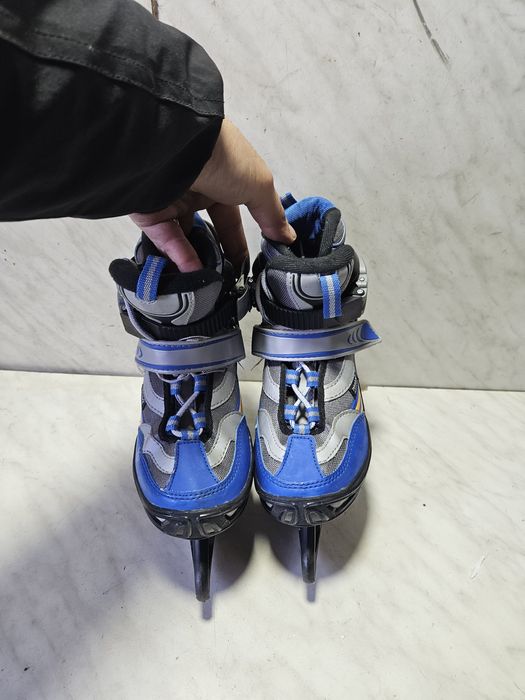 Patine 1070 gheata reglabile   marime 34-35-36.