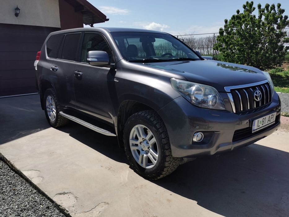 Vând Toyota Land Cruiser Anniversary