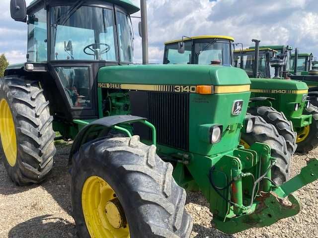 Tractor John Deere 3140