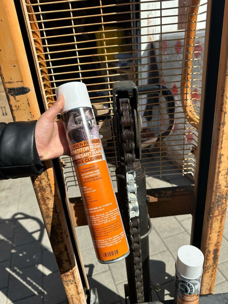24 Spray curatat discuri-850ML.Curatitor frane Germania.