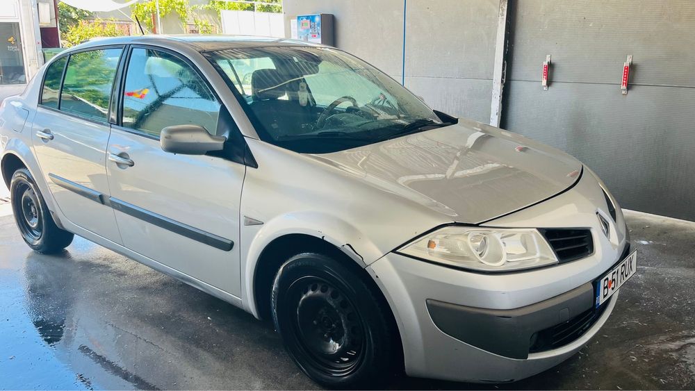 Renault Megane II Sedane Privilege 1.9 dCi, 130 CP, fabricata in 2007