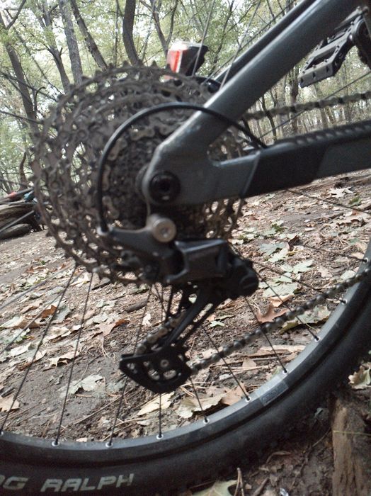 Focus trhon enduro 29" 2023