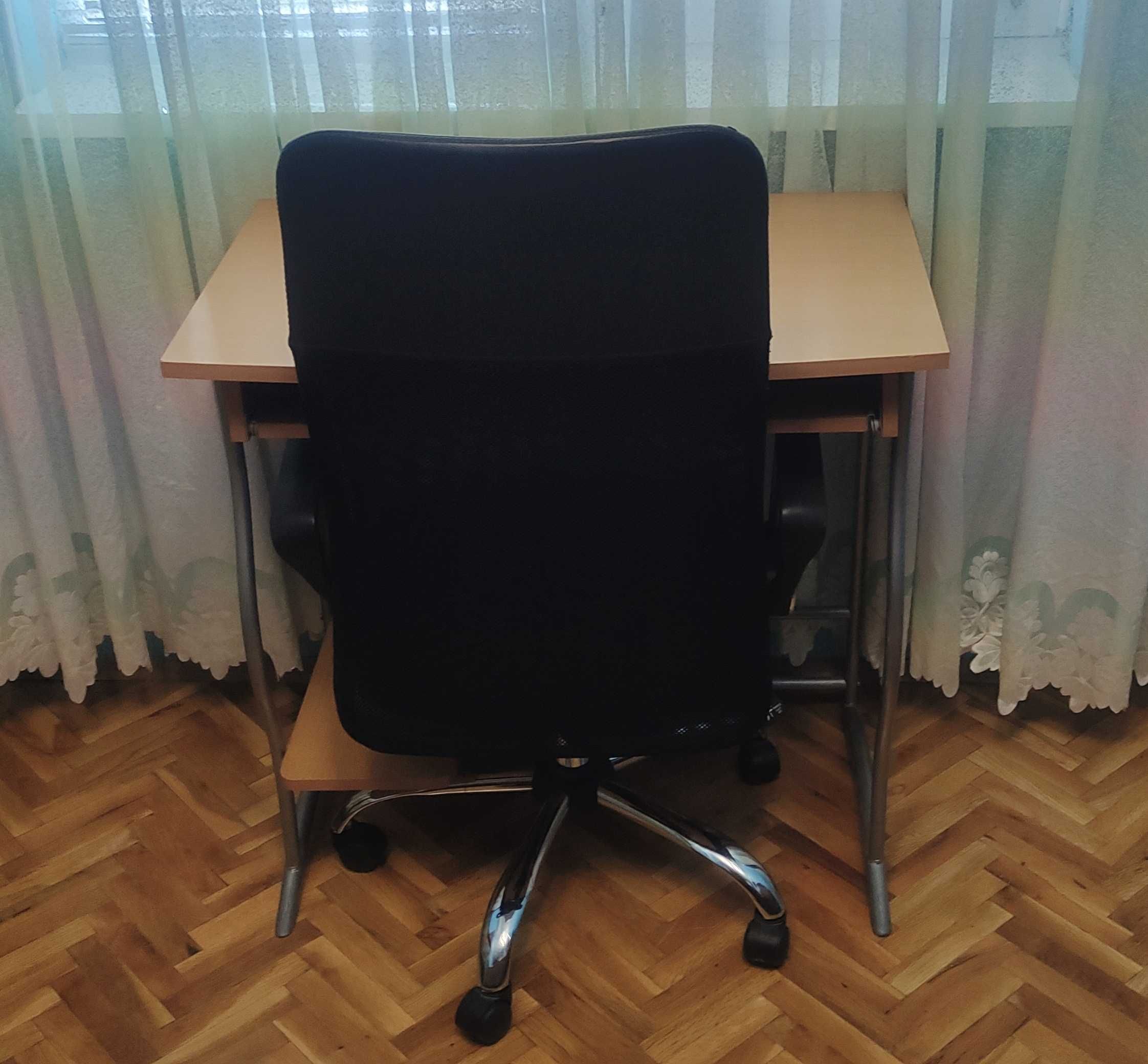 Бюро , ученически , за компютър