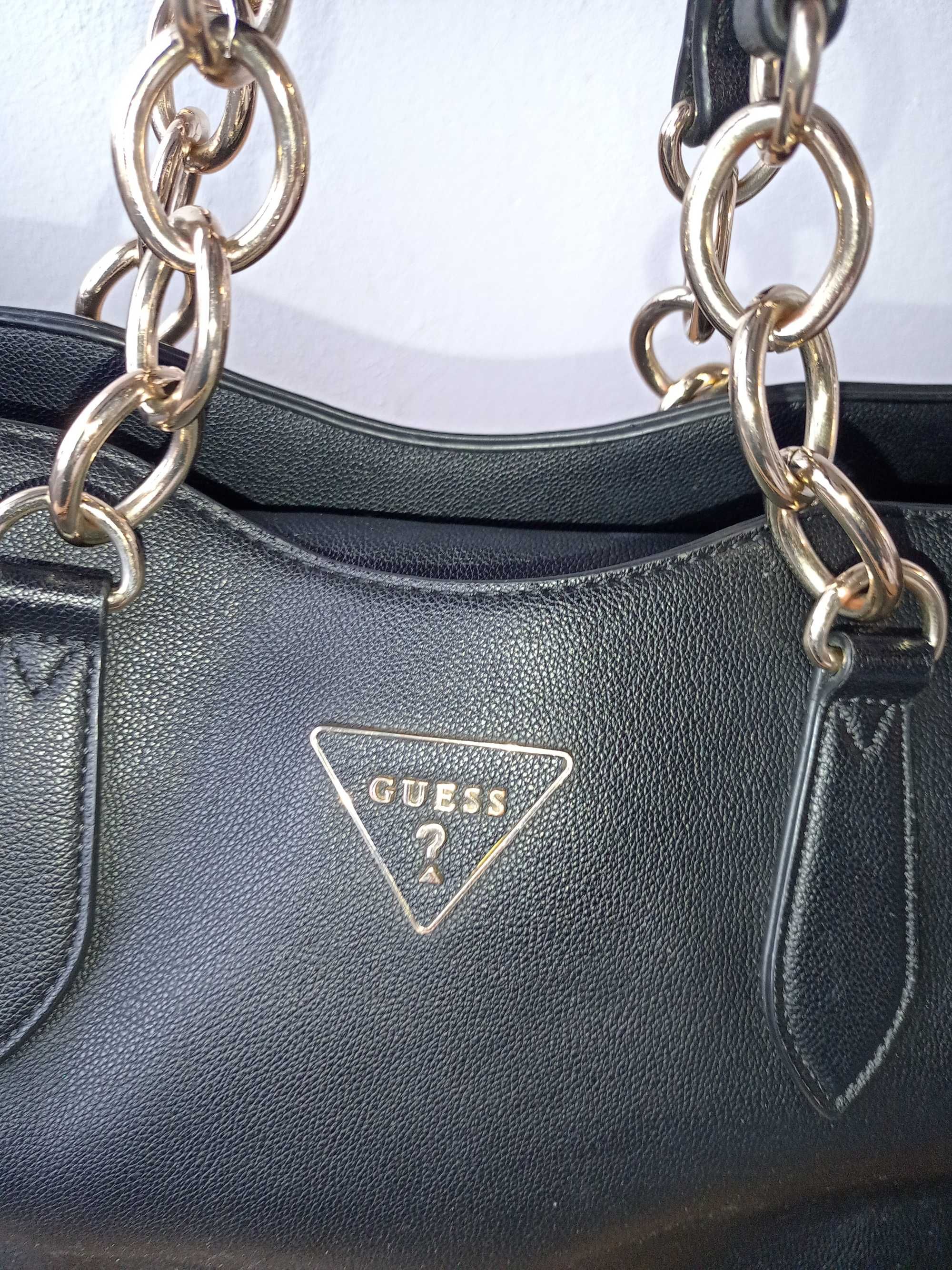 Черна Чанта  GUESS