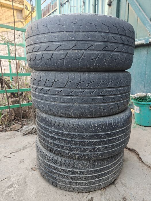 Шины 235/45/18 лето