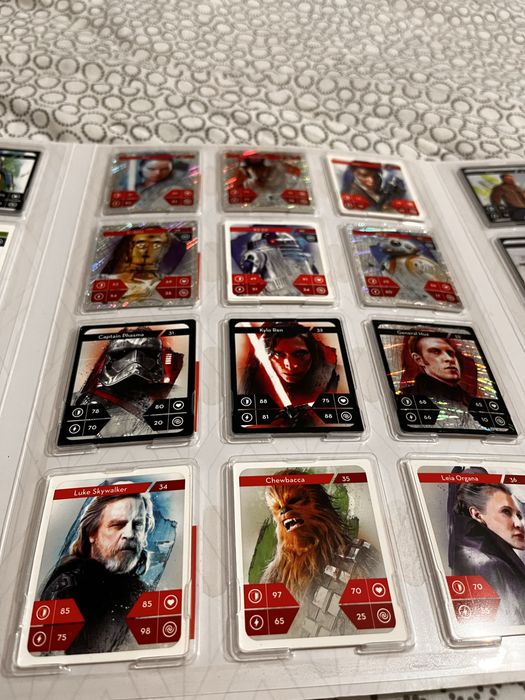 Vând album de colecție STAR WARS COMPLET ediție limitată 2019