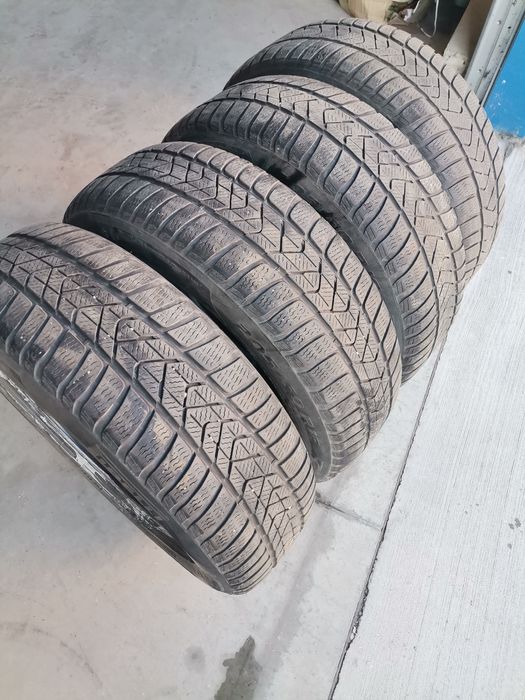 PIRELLI Winter Sottozero 3 Run Flat 205/60 R16