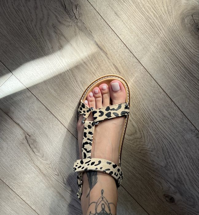 Сандали на липучках