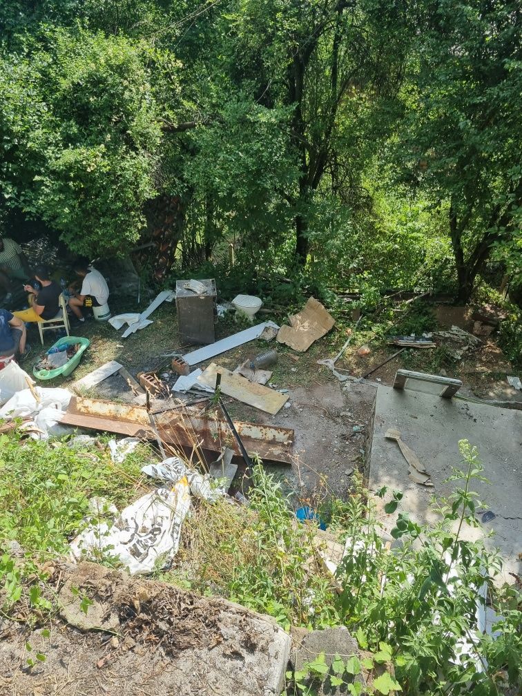 Кърти чисти извозва