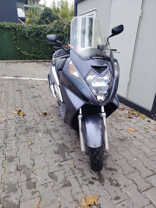 Honda Silver Wing 600