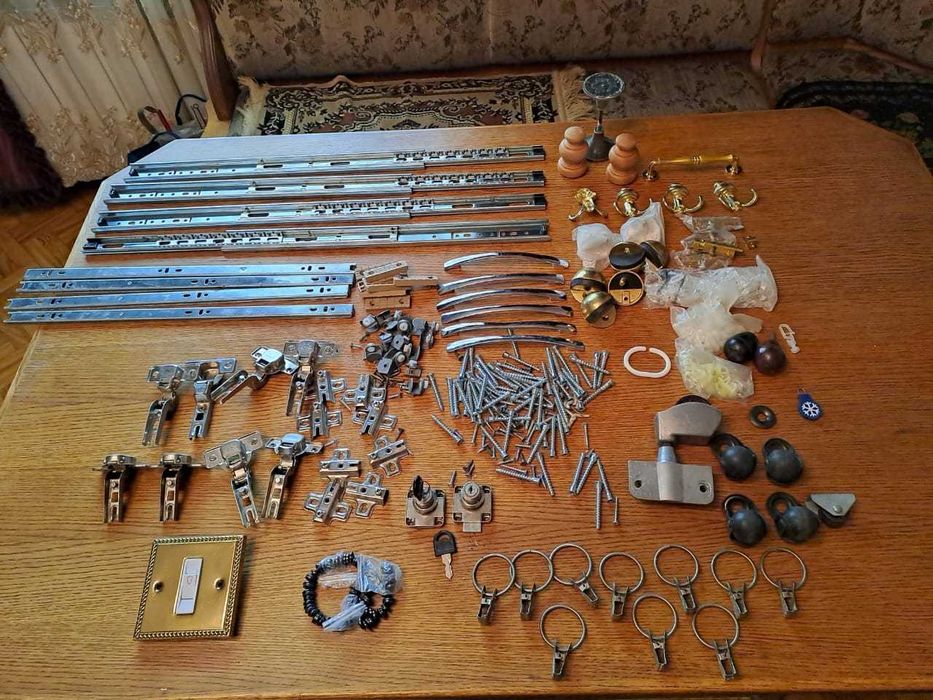 Различная хозяйственная утварь