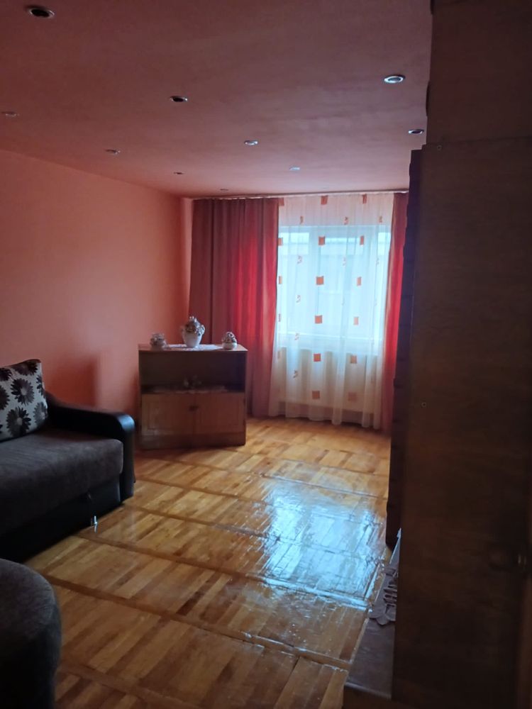Vând apartament mobilat, cu 2 camere, in Vulcan, Jud Hunedoara