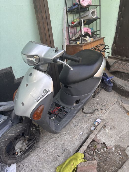 Продам мопед сузуки