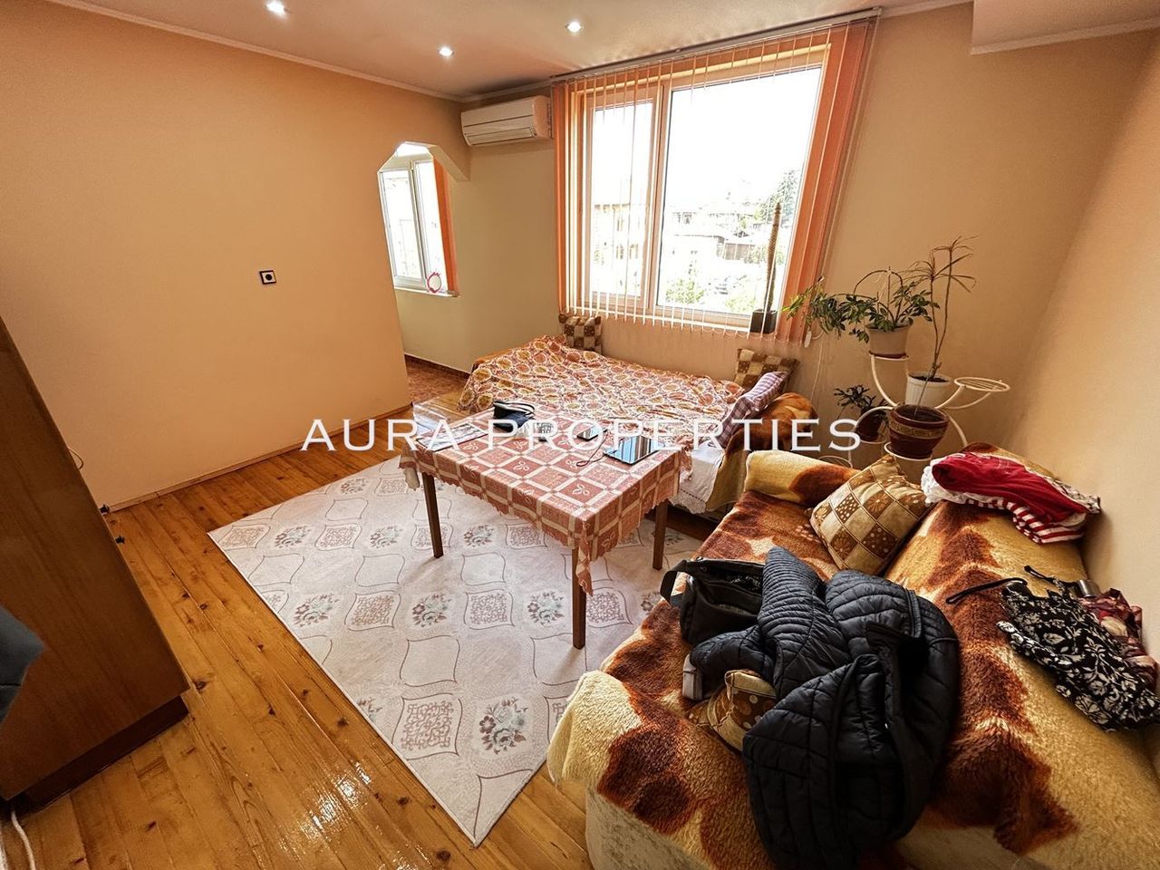 Продава се Етаж от къща в Разград, Орел - 120 кв.м за 978 €/кв.м - Снимка #11