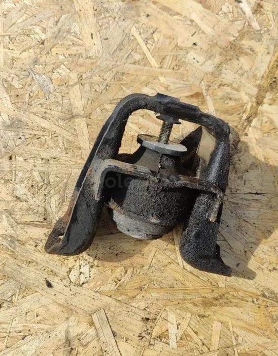 Подушка опора Понтиак Вайб 1zz Pontiac Vibe