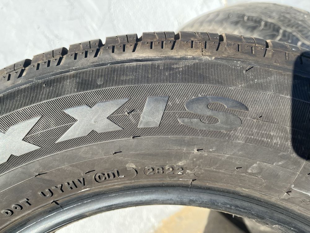 2 бр. гуми за бус 225/65/16C Maxxis DOT 2822 9,5 mm