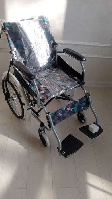 Коляска инвалидная кресло складная мобильная