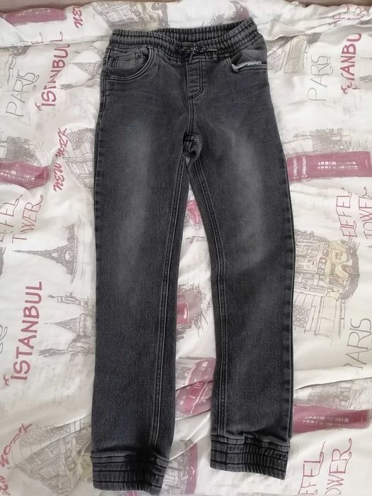 Удобни дънки за момче