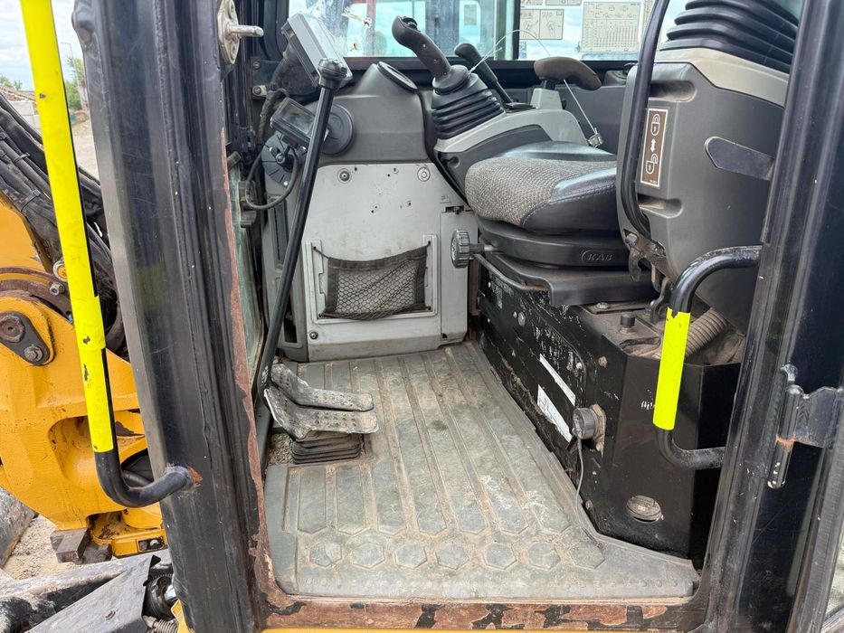 Excavator Cat305E