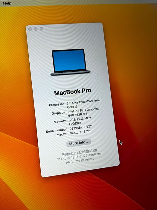 Macbook pro     .