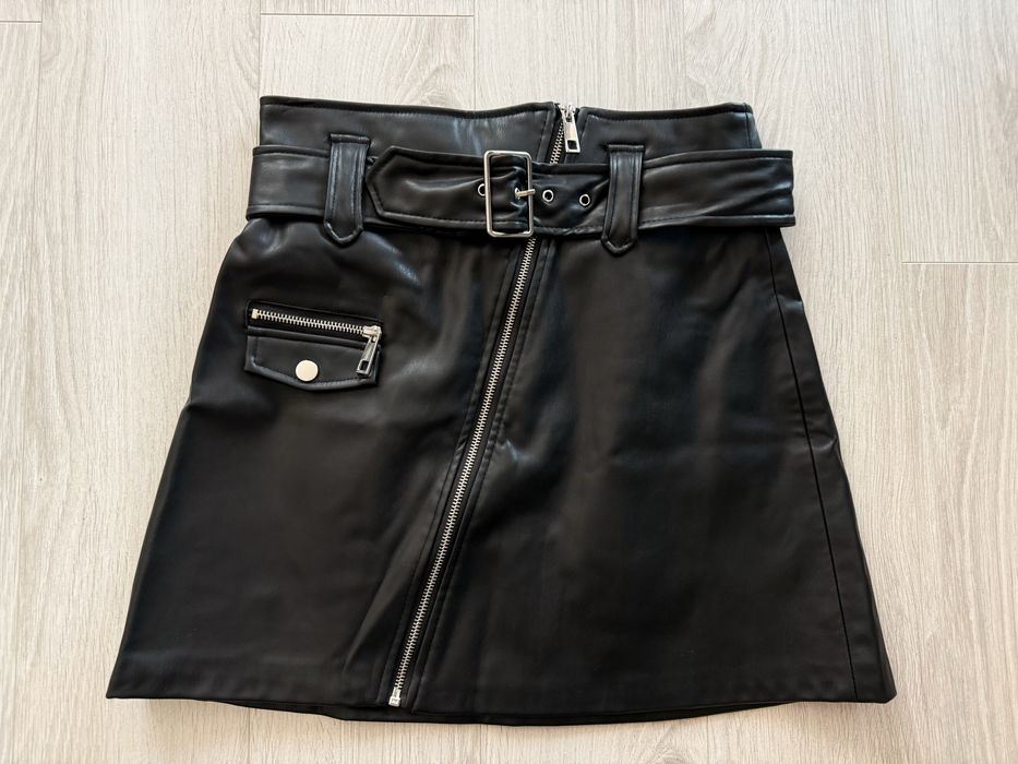 Дамска пола Zara